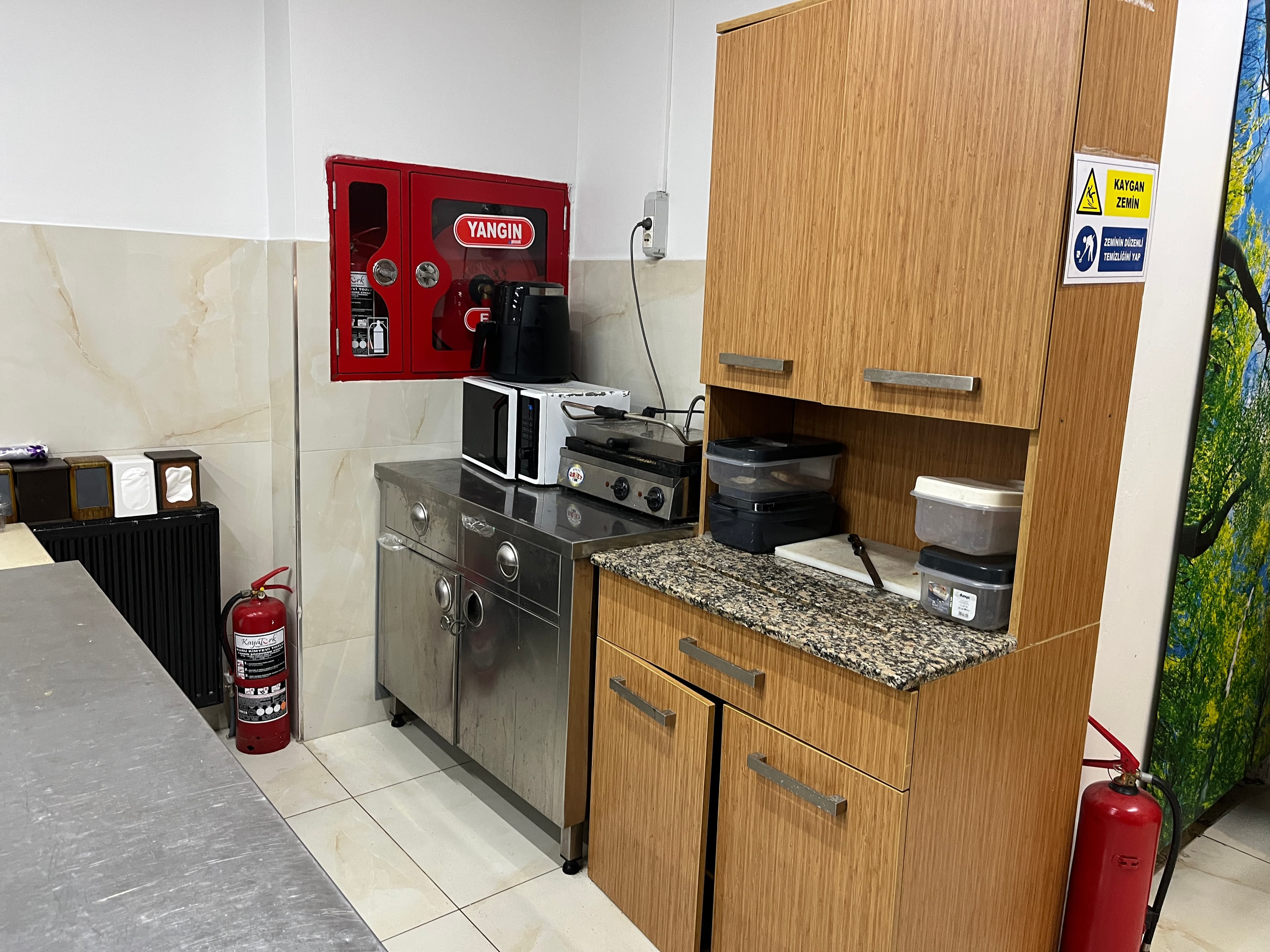 Bagaj ve Eşya Düzenleme Dolapları